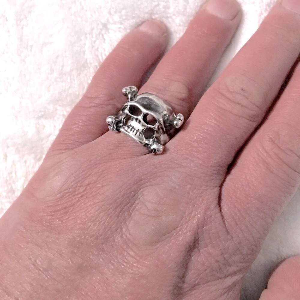 Skull and bones ring - Picture 4 of 7